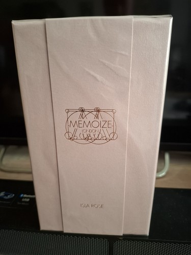 Isla rose memoize london - isla,
