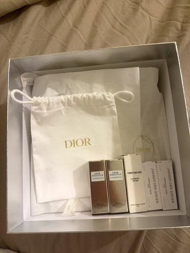 Dior white gift box - dior,